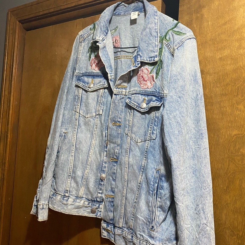 Embroidered jean jacket